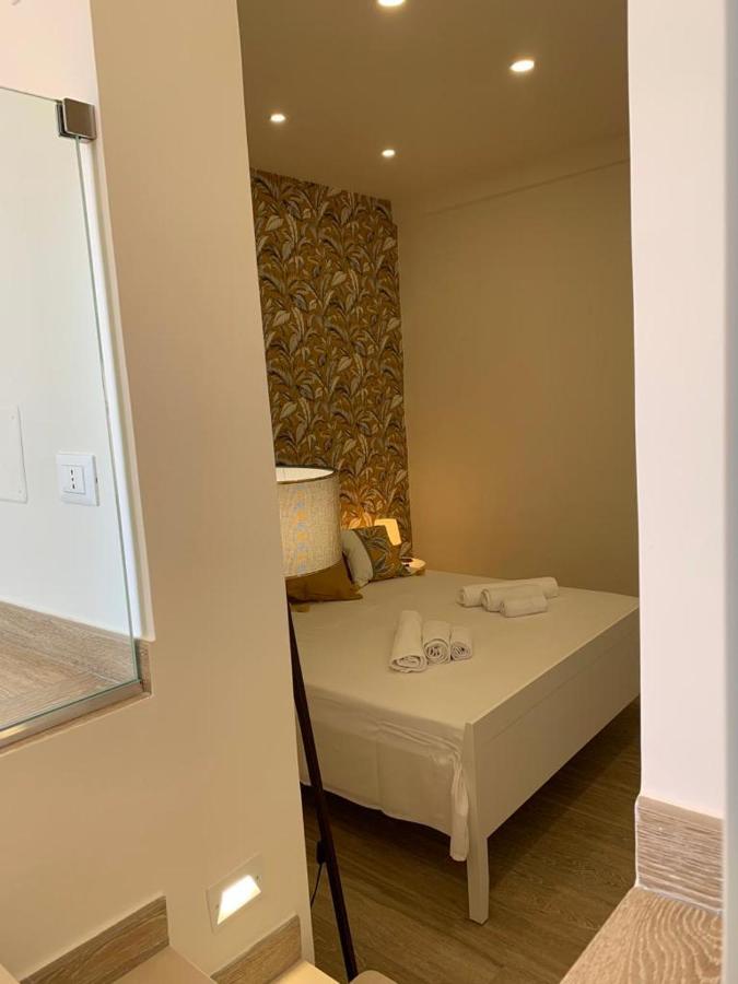 Donna Luisa-Catania Charming Apartment Екстериор снимка
