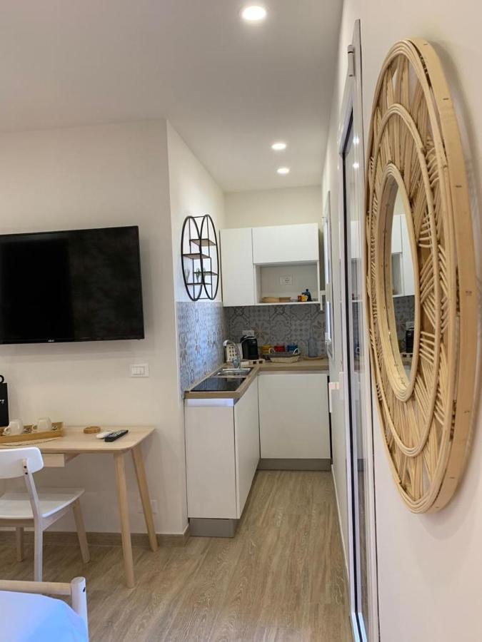 Donna Luisa-Catania Charming Apartment Екстериор снимка