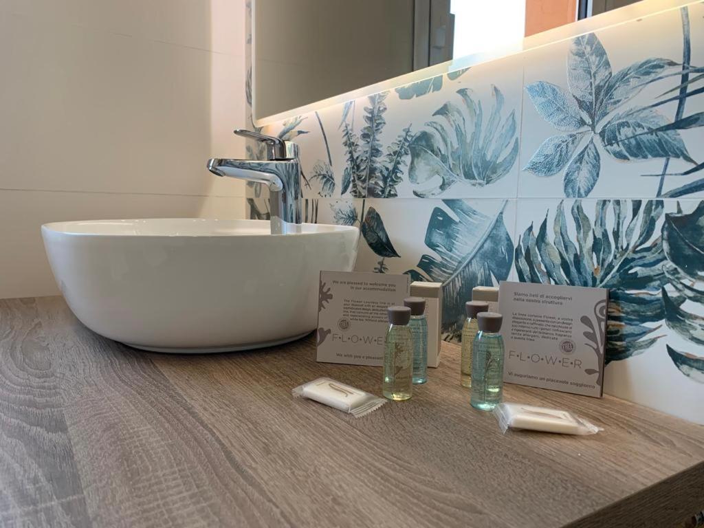 Donna Luisa-Catania Charming Apartment Екстериор снимка