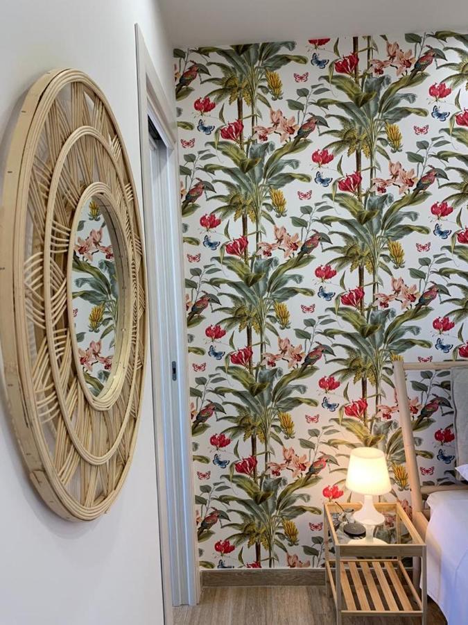 Donna Luisa-Catania Charming Apartment Екстериор снимка
