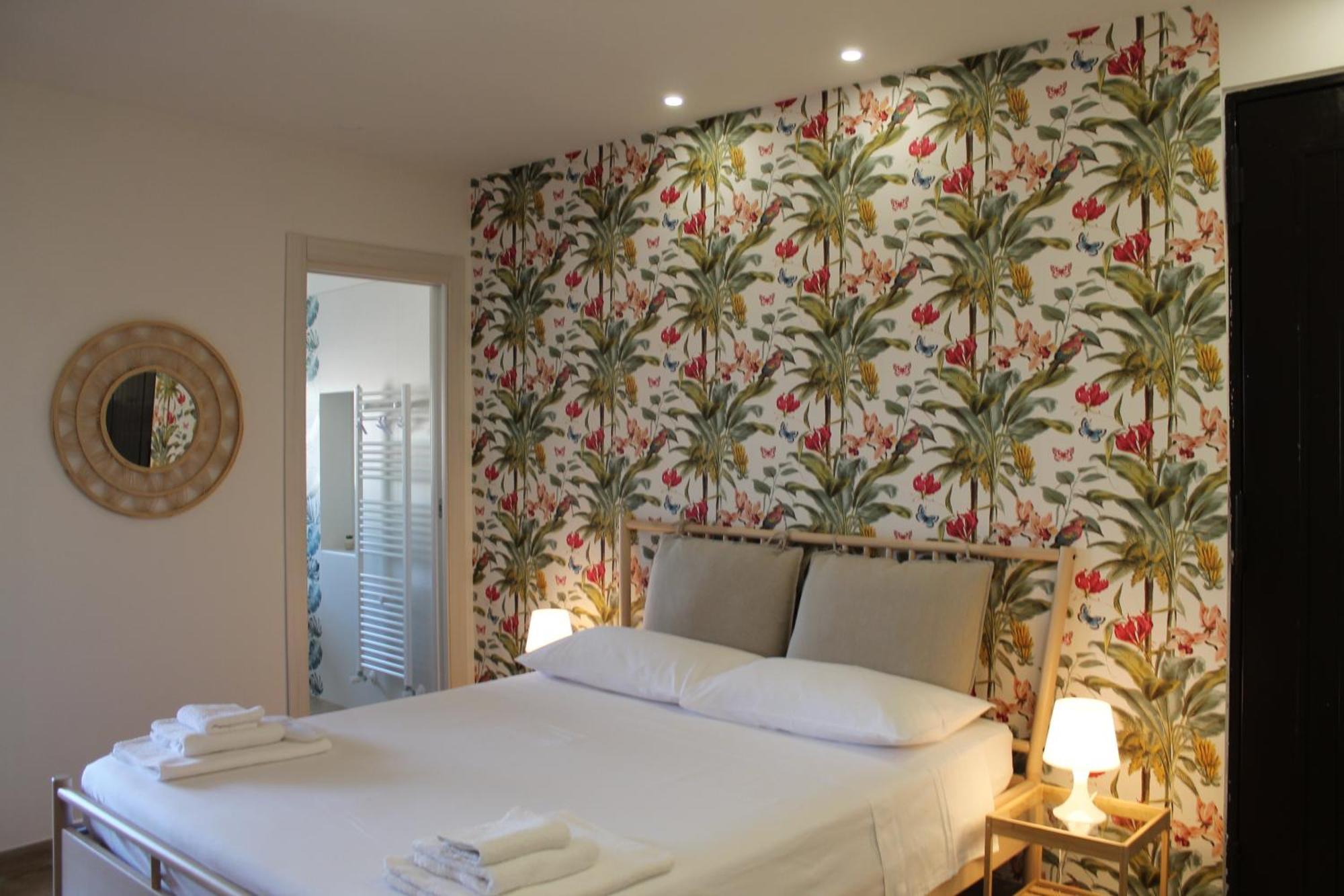Donna Luisa-Catania Charming Apartment Екстериор снимка