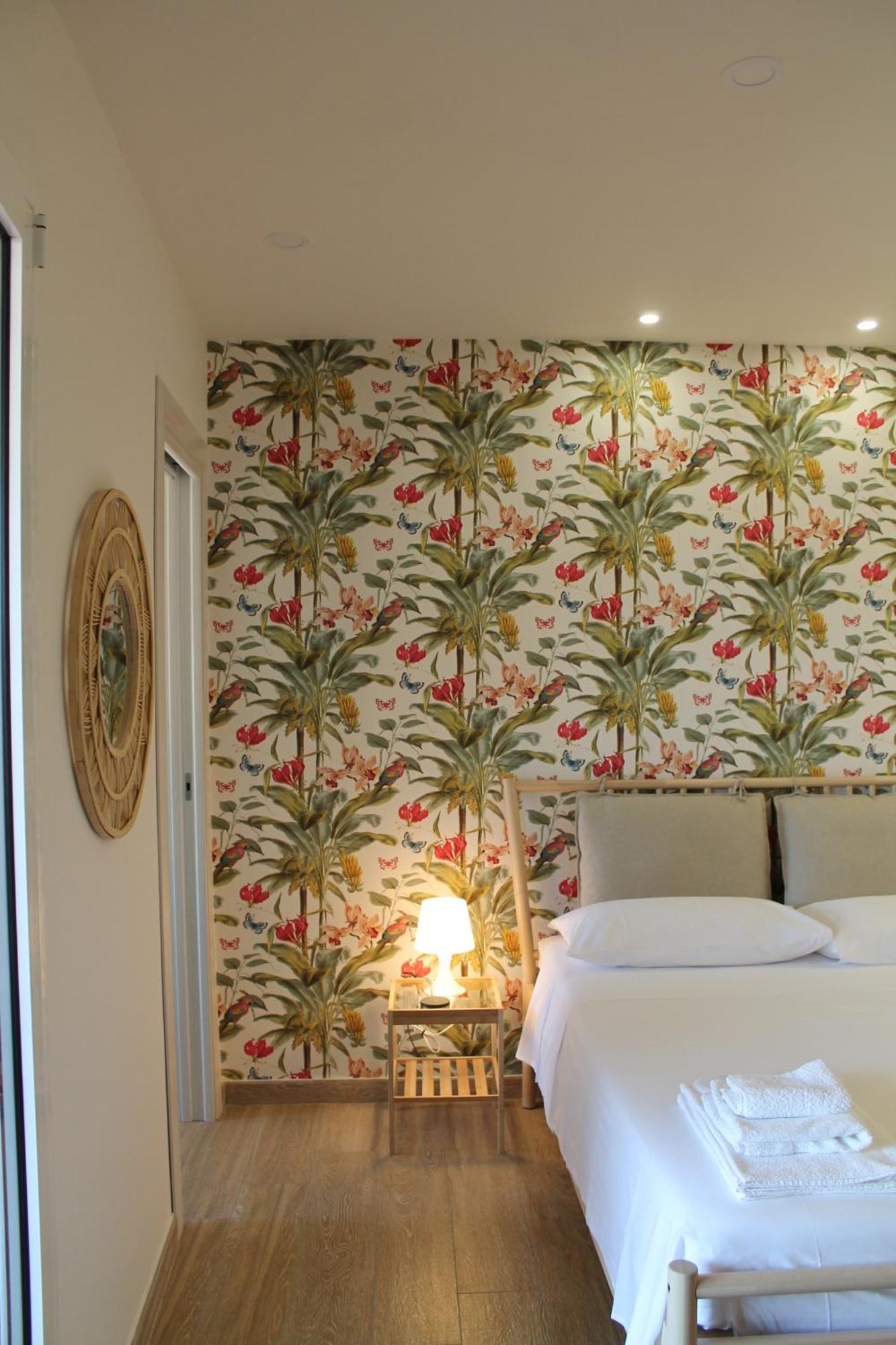 Donna Luisa-Catania Charming Apartment Екстериор снимка